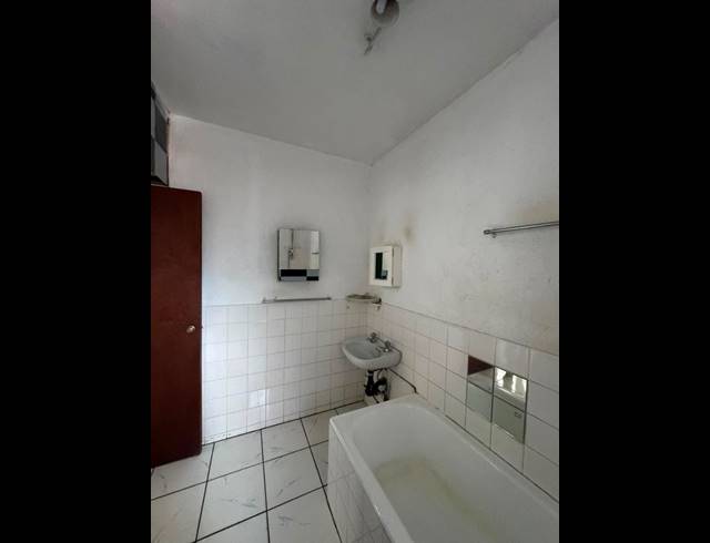 2 BEDROOM PROPERTY TO RENT IN SUNNYSIDE